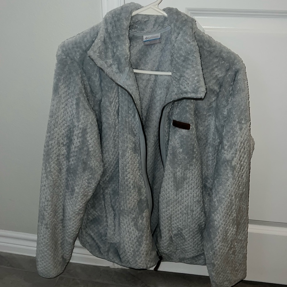 Columbia light Gray Sweater